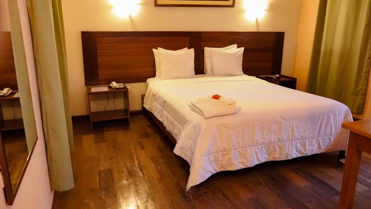 Manish Hotel Ecologico Pucallpa Eksteriør billede